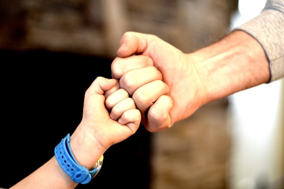 fistbump