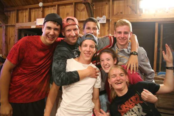 11822815_857242600997117_3867763446675381588_n