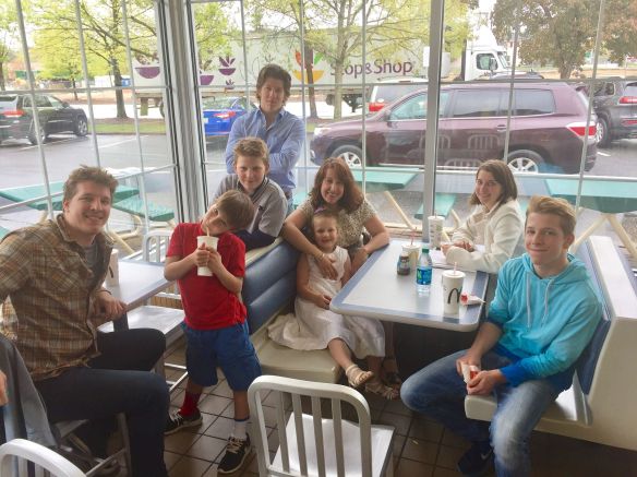 18527226_10155079453326343_5050473363393836679_o